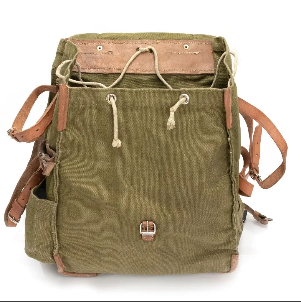 ROMANIAN ARMY CANVAS PACK W/ LEATHER STRAPS