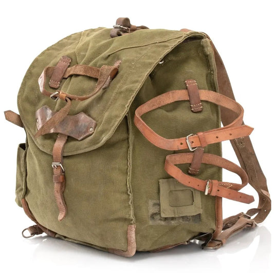 ROMANIAN ARMY CANVAS PACK W/ LEATHER STRAPS