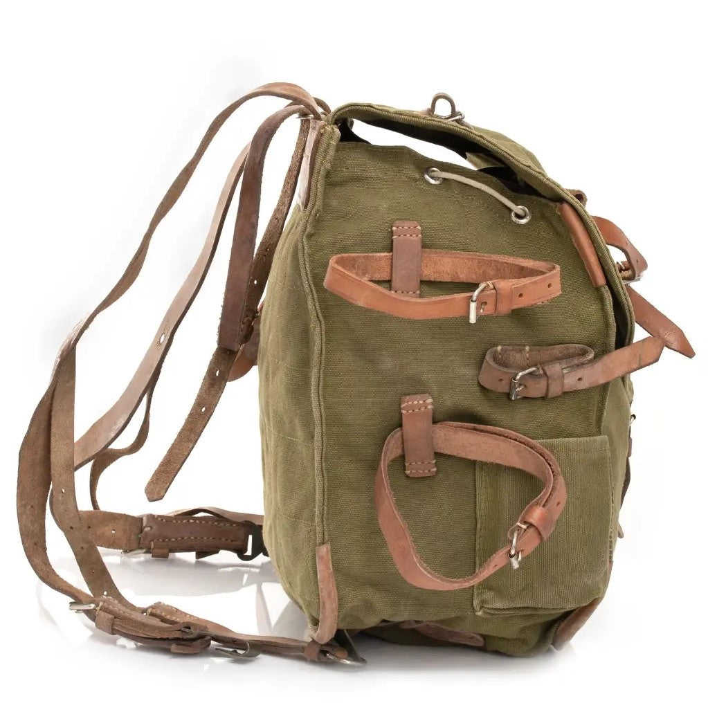 ROMANIAN ARMY CANVAS PACK W/ LEATHER STRAPS