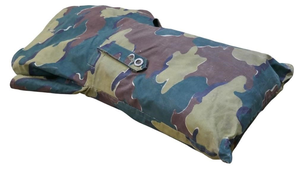 BELGIAN JIGSAW SHELTER HALF W/ TENT POLES AND POUCH