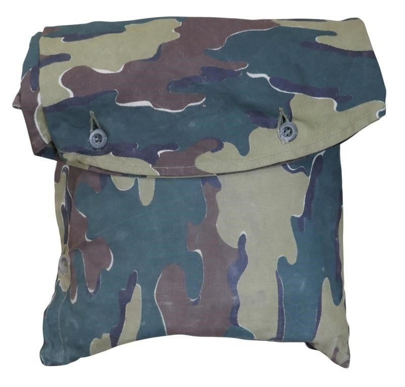 BELGIAN JIGSAW SHELTER HALF W/ TENT POLES AND POUCH